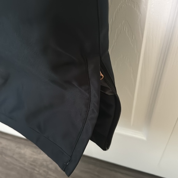 Women’s Snowboarding/Ski Snow Pants - Picture 2 of 8